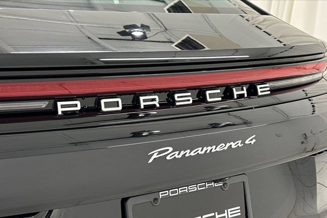 2025 Porsche Panamera 4 Image 51 of 53