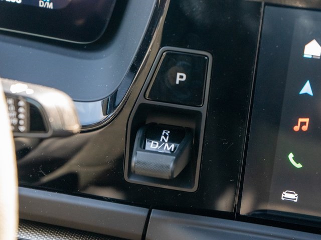 2025 Porsche Panamera 4 Image 26 of 29