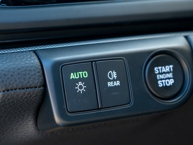 2025 Porsche Panamera 4 Image 27 of 29