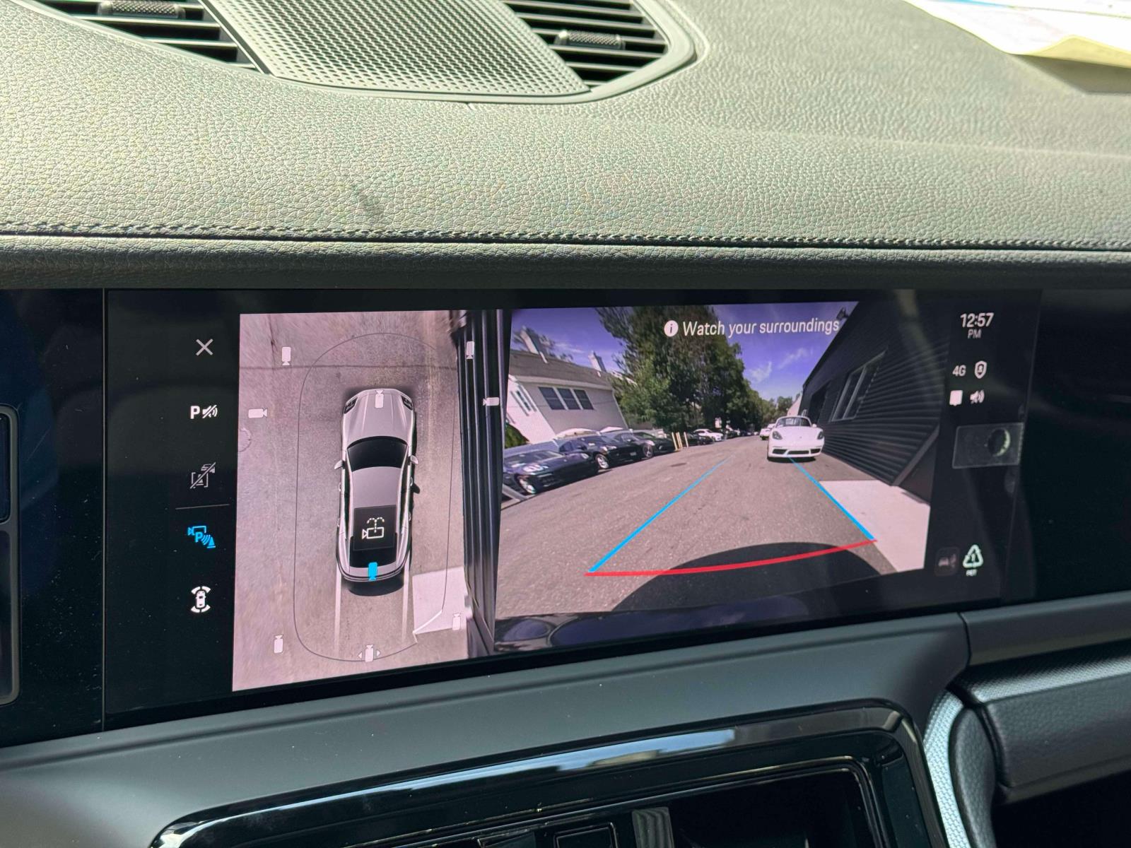 2025 Porsche Panamera Base Image 20 of 25