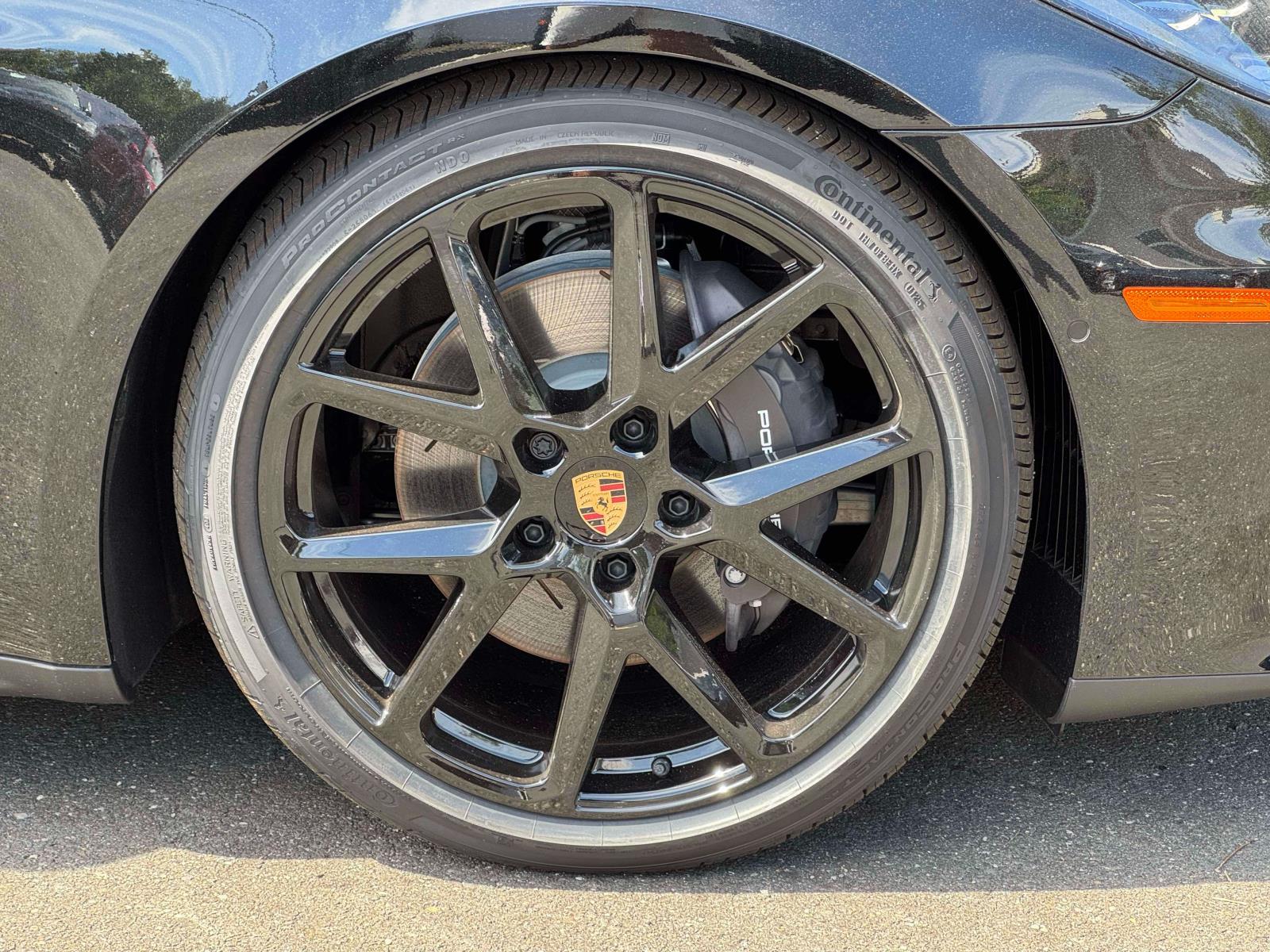 2025 Porsche Panamera Base Image 9 of 25