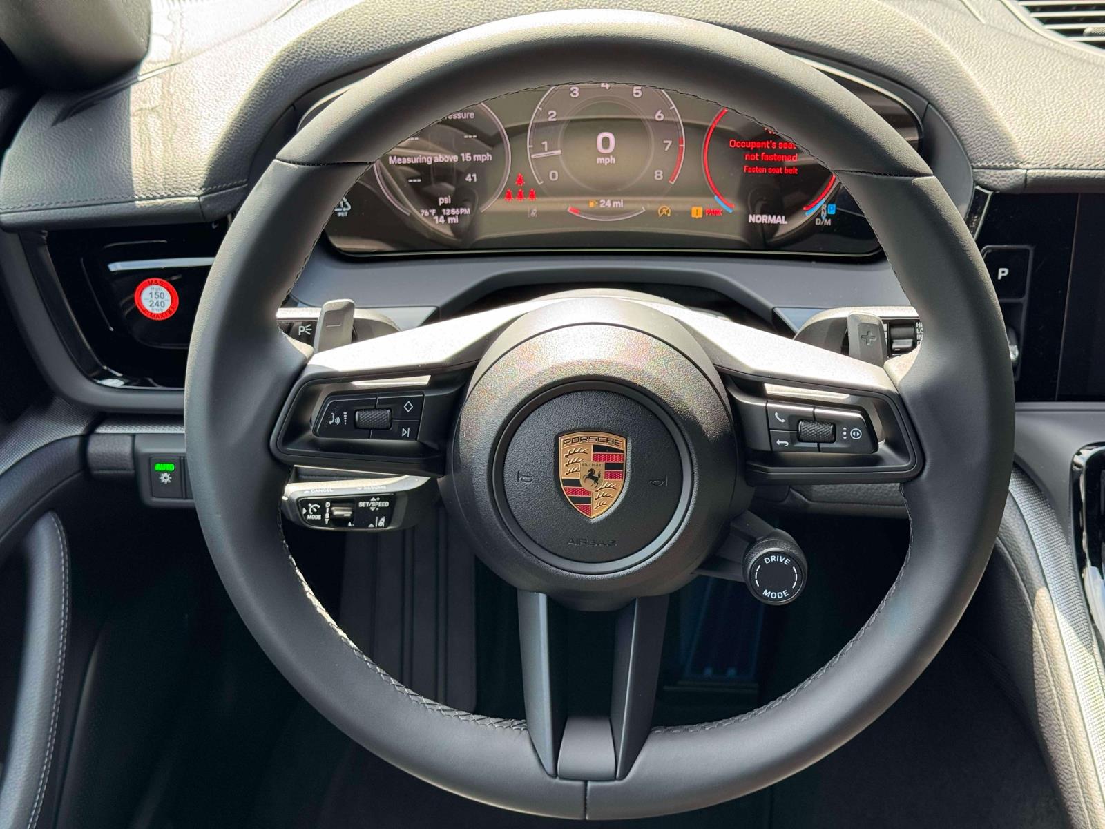 2025 Porsche Panamera Base Image 23 of 25