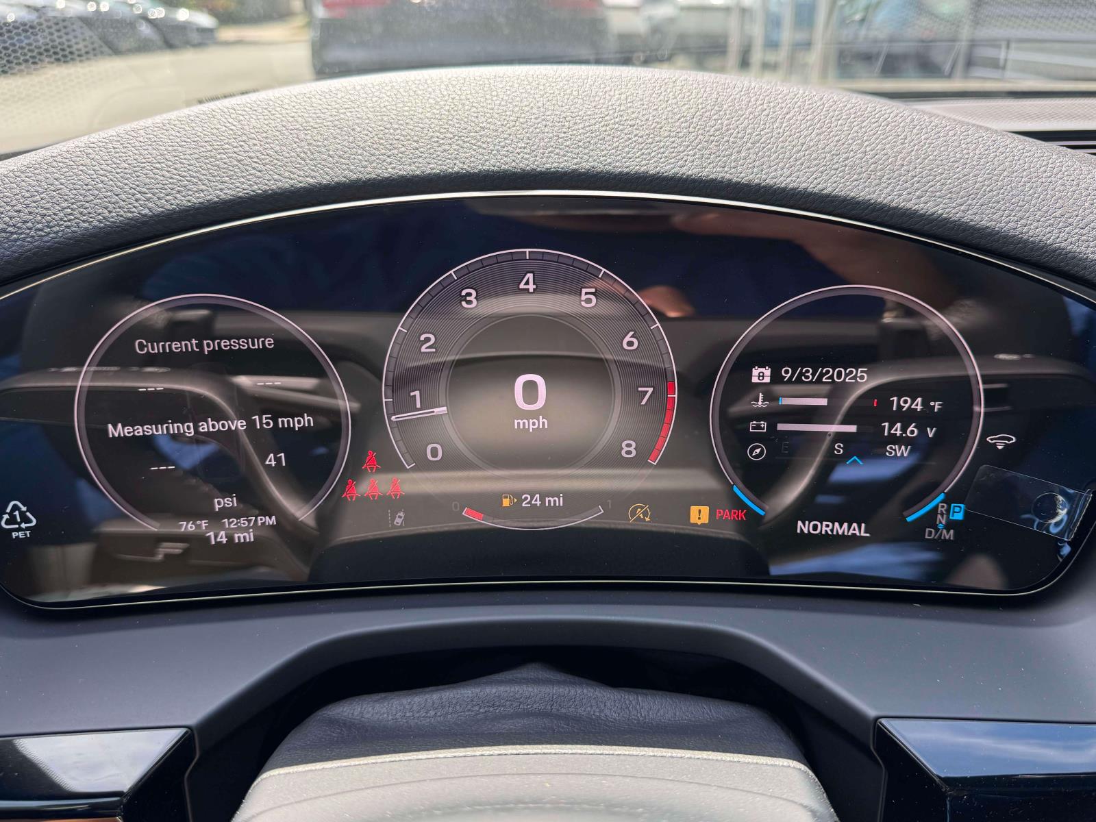 2025 Porsche Panamera Base Image 17 of 25