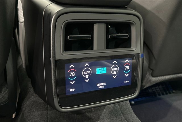 2025 Porsche Taycan 4S Image 15 of 63