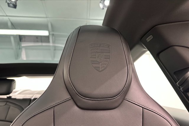 2025 Porsche Taycan 4S Image 31 of 63