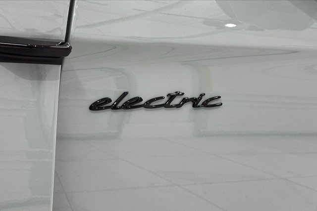 2025 Porsche Taycan 4S Image 61 of 63