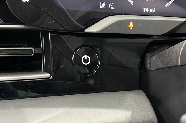 2025 Porsche Taycan 4S Image 45 of 63