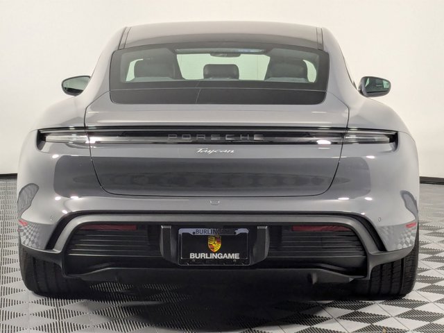 Vehicle image 7 of 25
