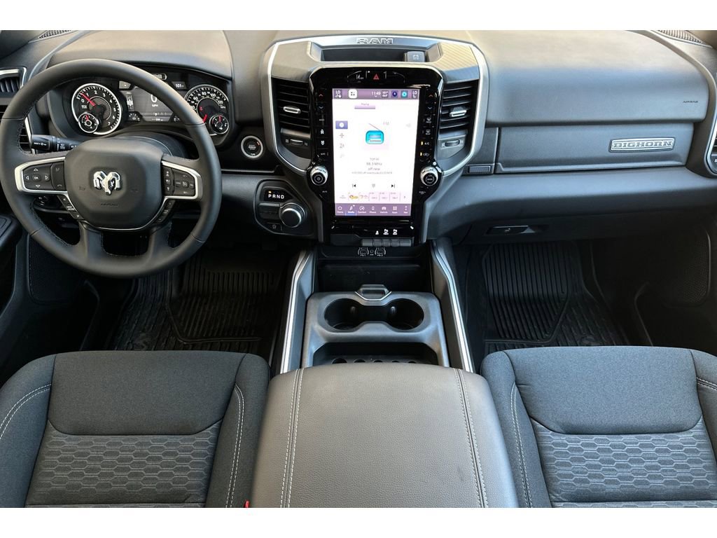Vehicle image 9 of 20