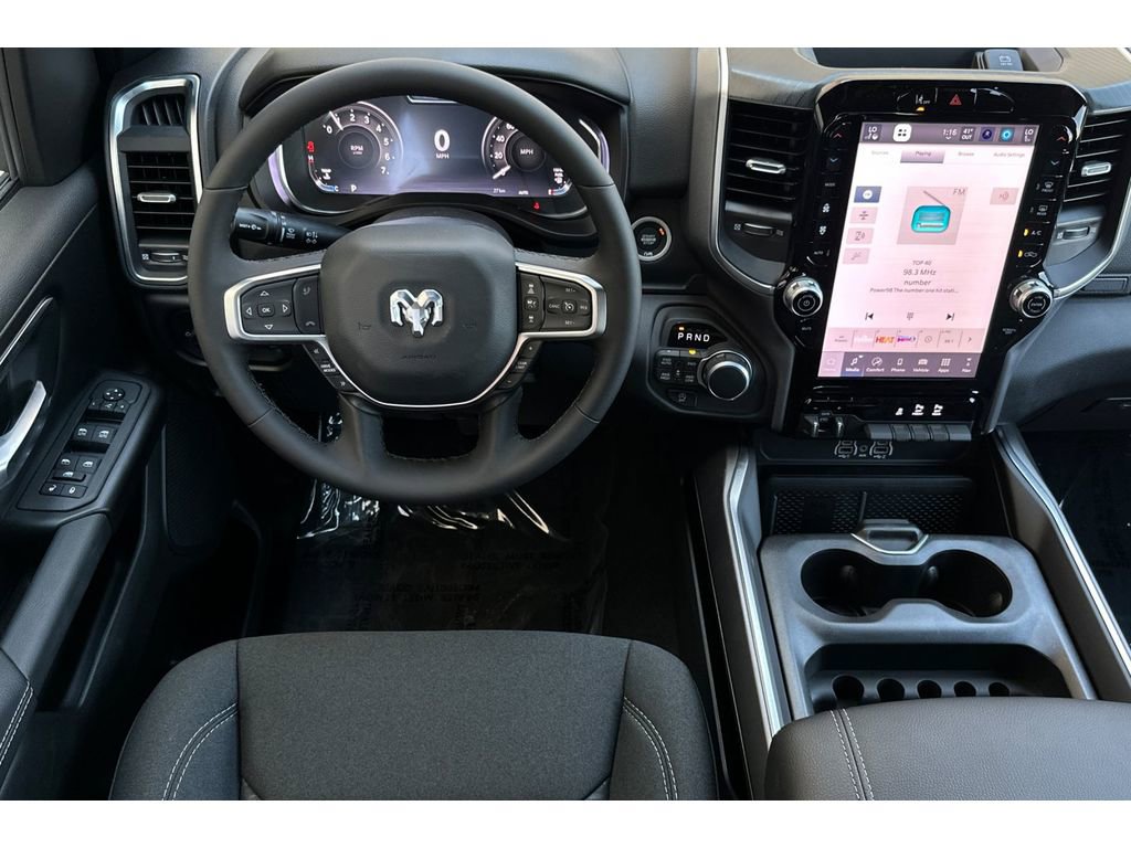Vehicle image 10 of 20
