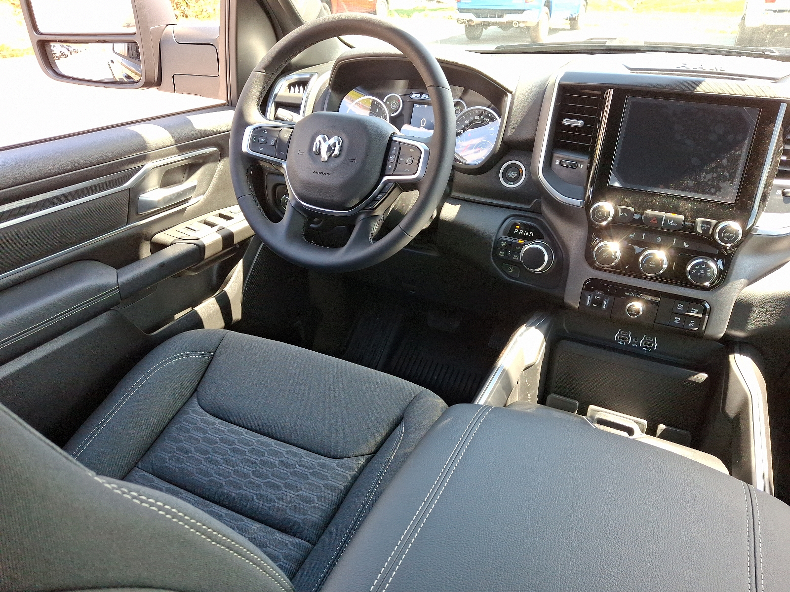 Vehicle image 9 of 20