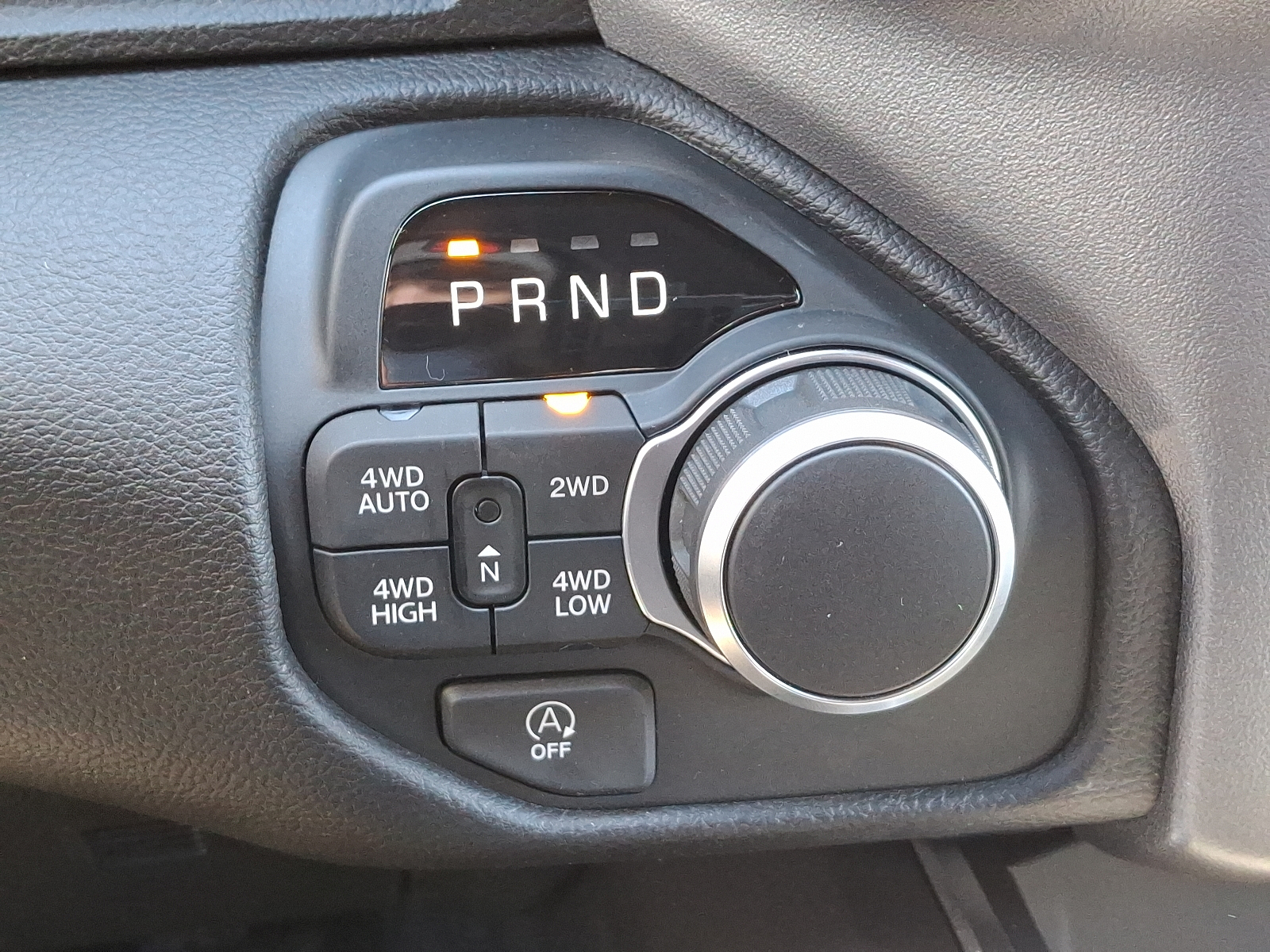 Vehicle image 17 of 20