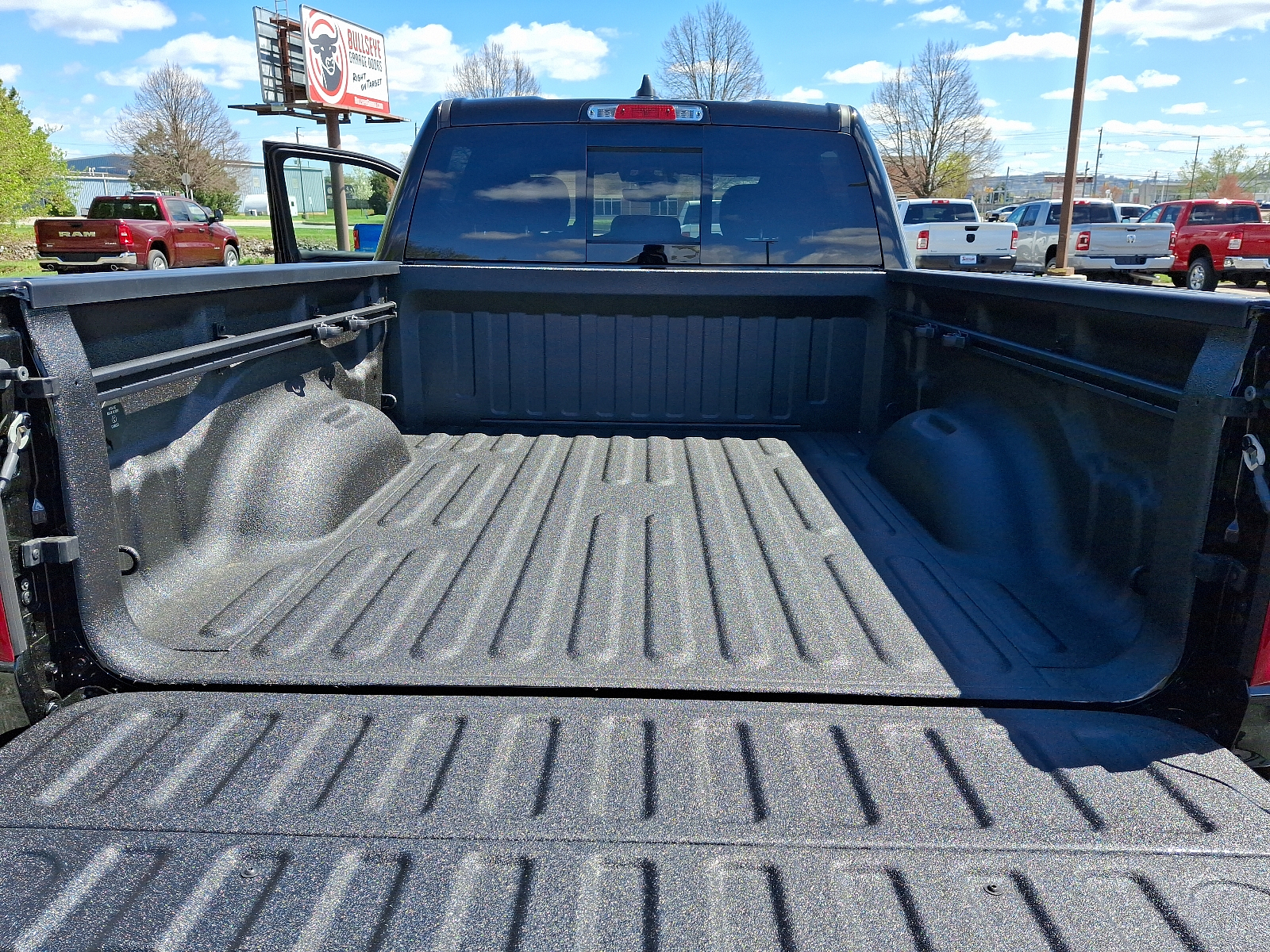 Vehicle image 19 of 20