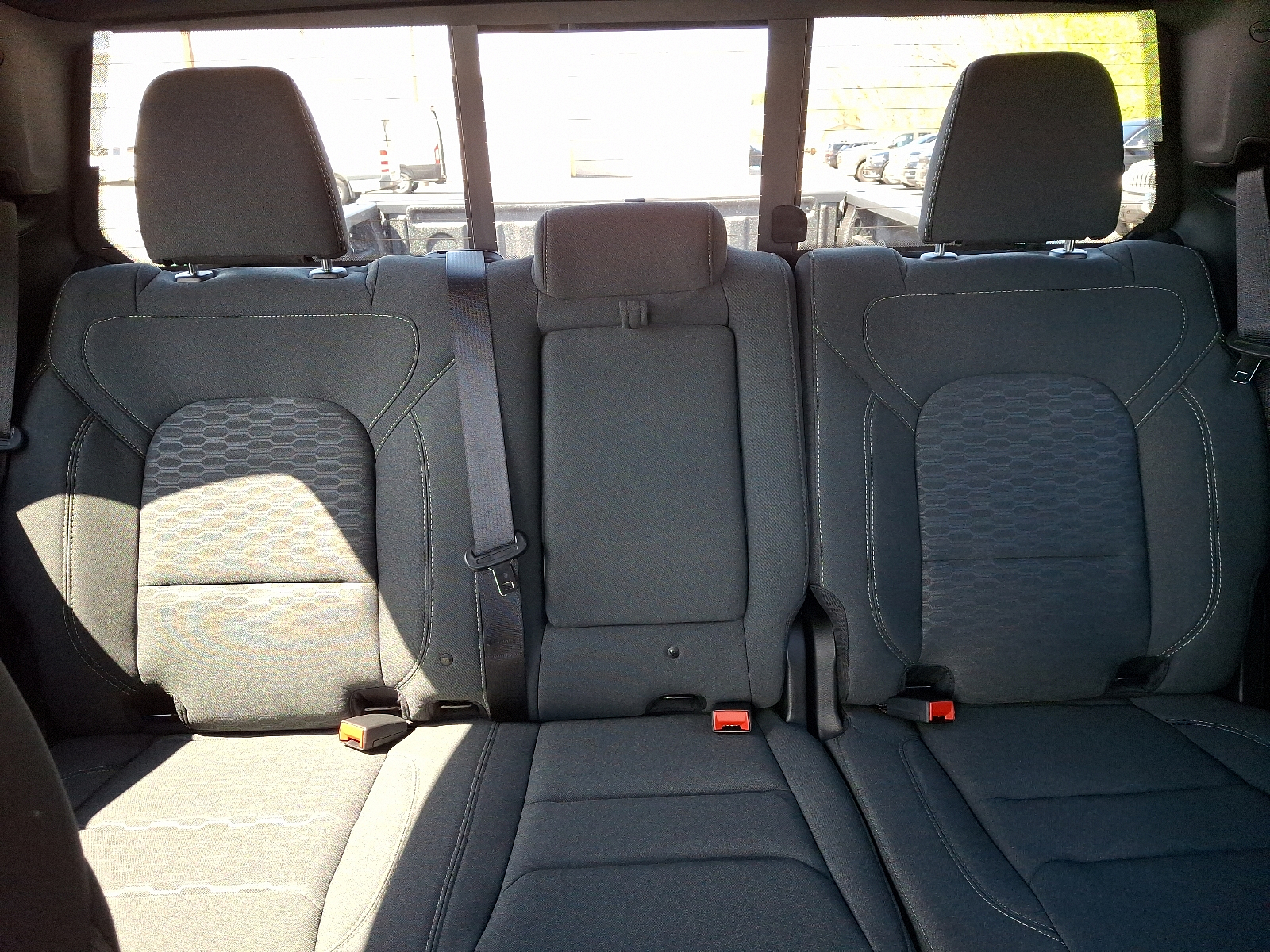 Vehicle image 13 of 20