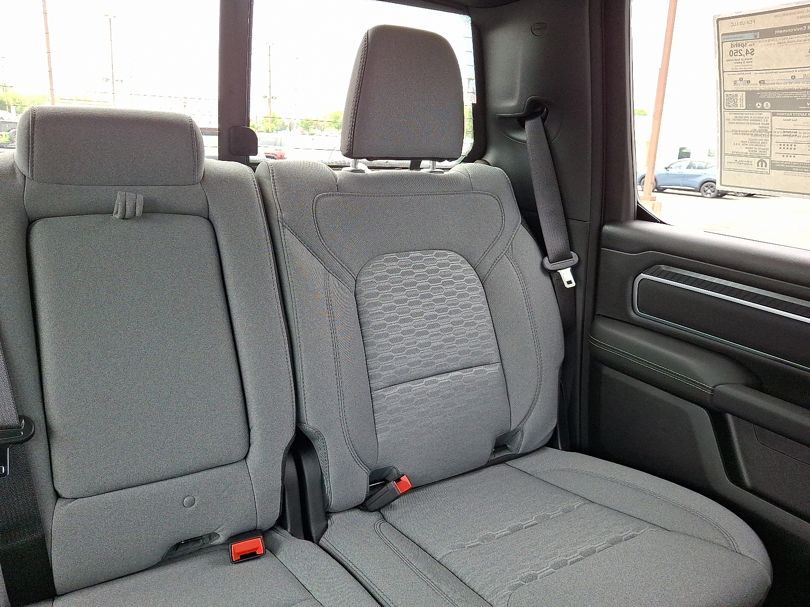 Vehicle image 14 of 20