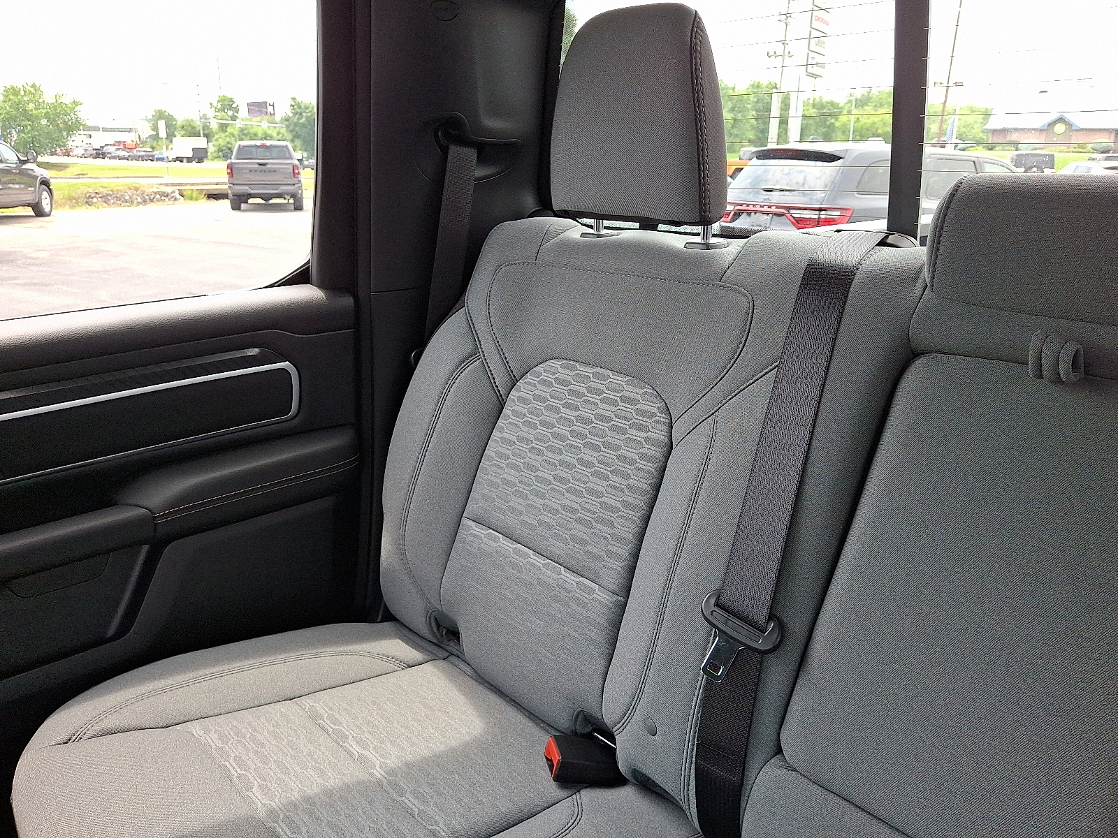Vehicle image 12 of 20
