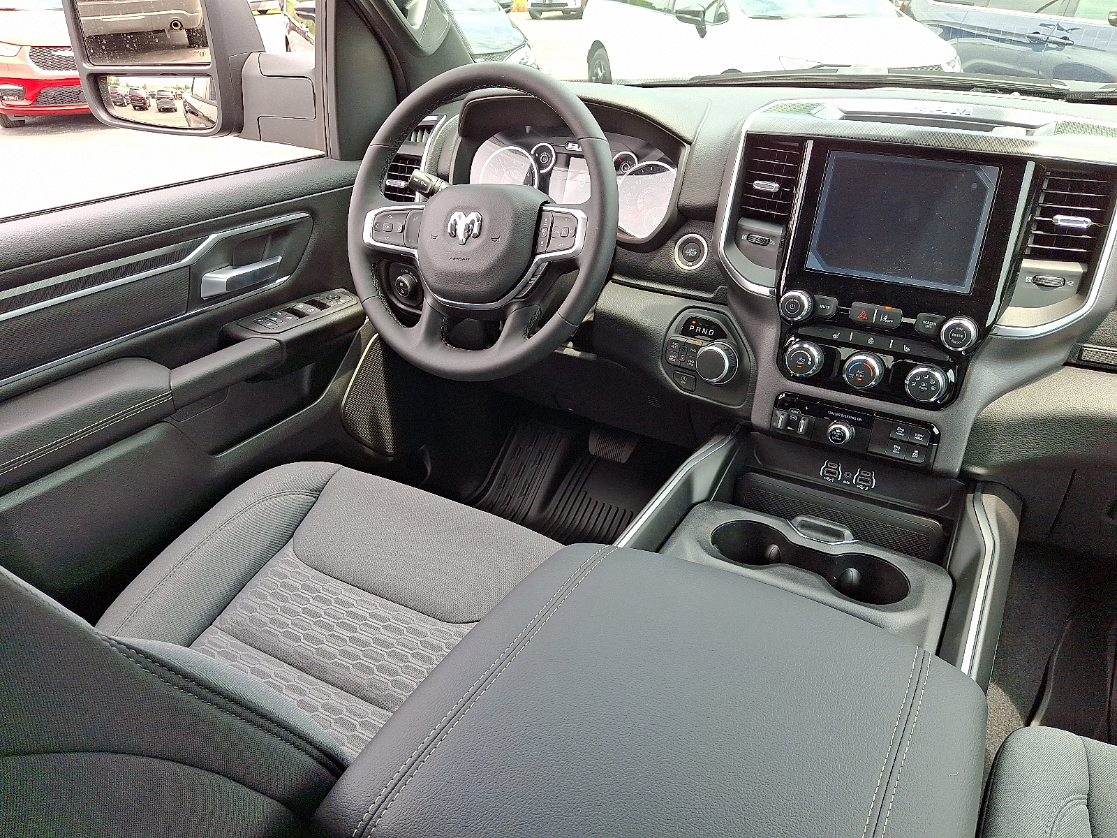 Vehicle image 9 of 20