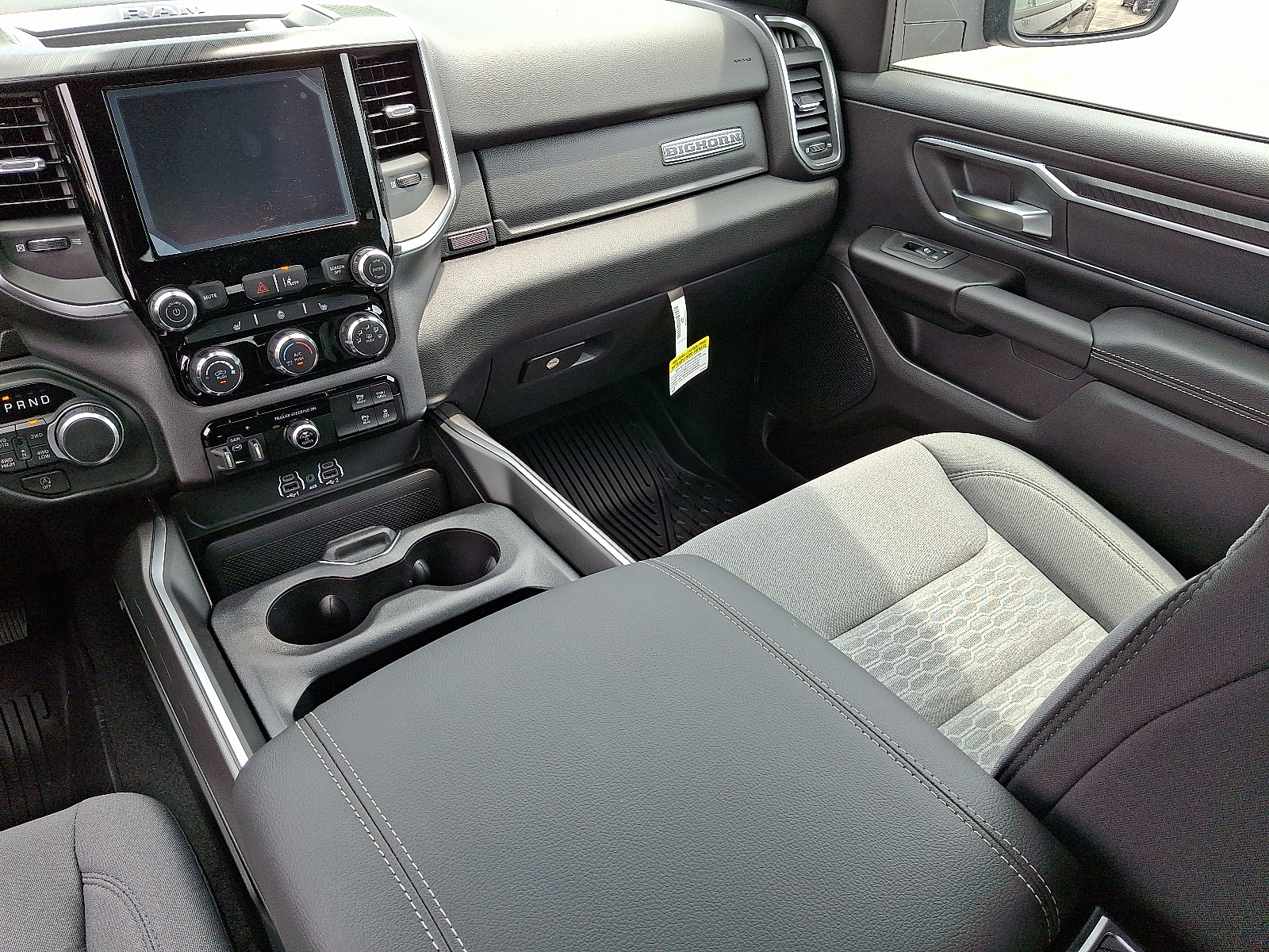 Vehicle image 11 of 20