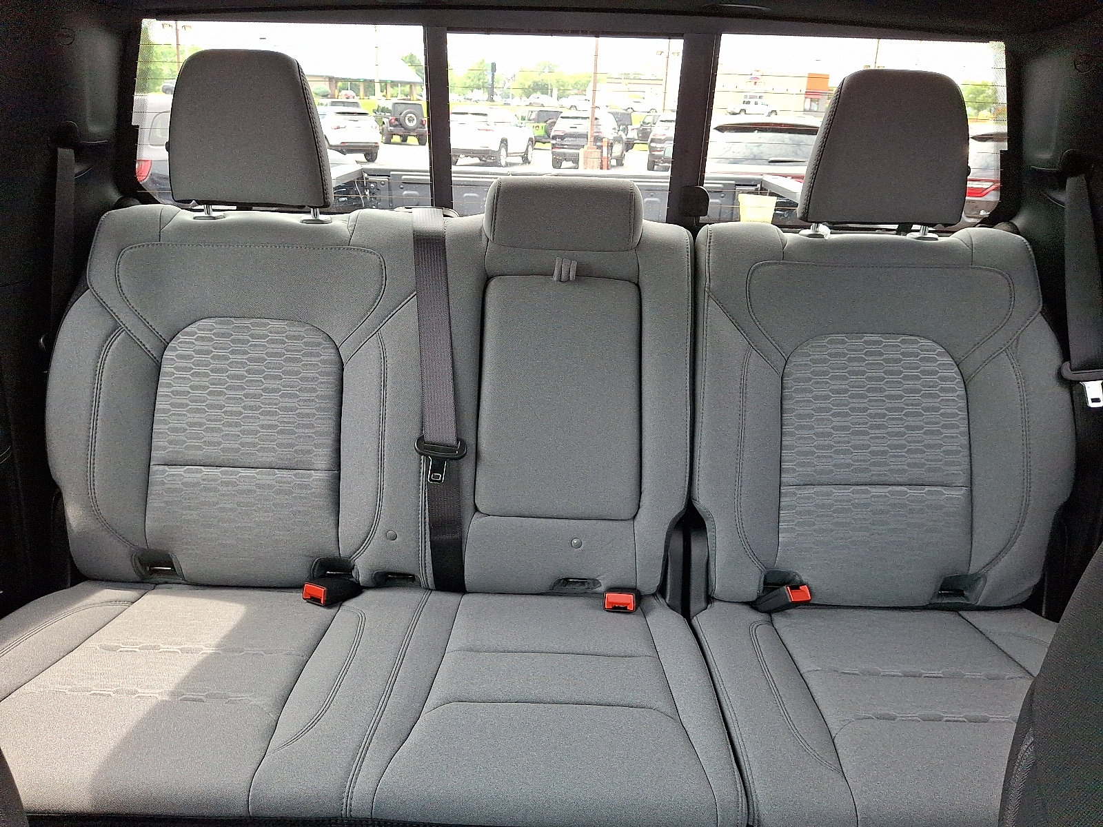 Vehicle image 13 of 20