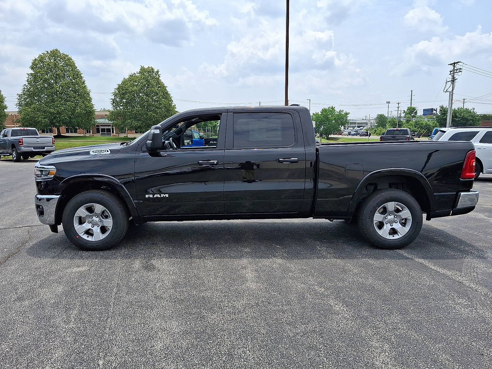 Vehicle image 7 of 20