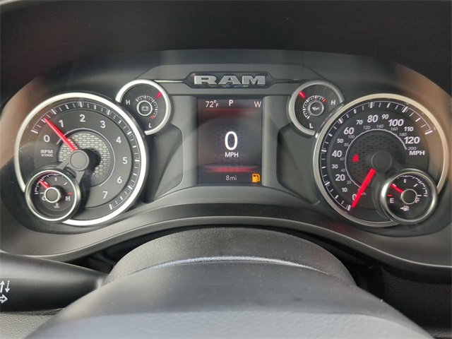 Vehicle image 29 of 31
