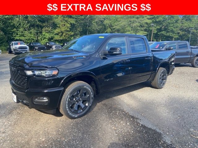 2025 Ram 1500 Image 2 of 19