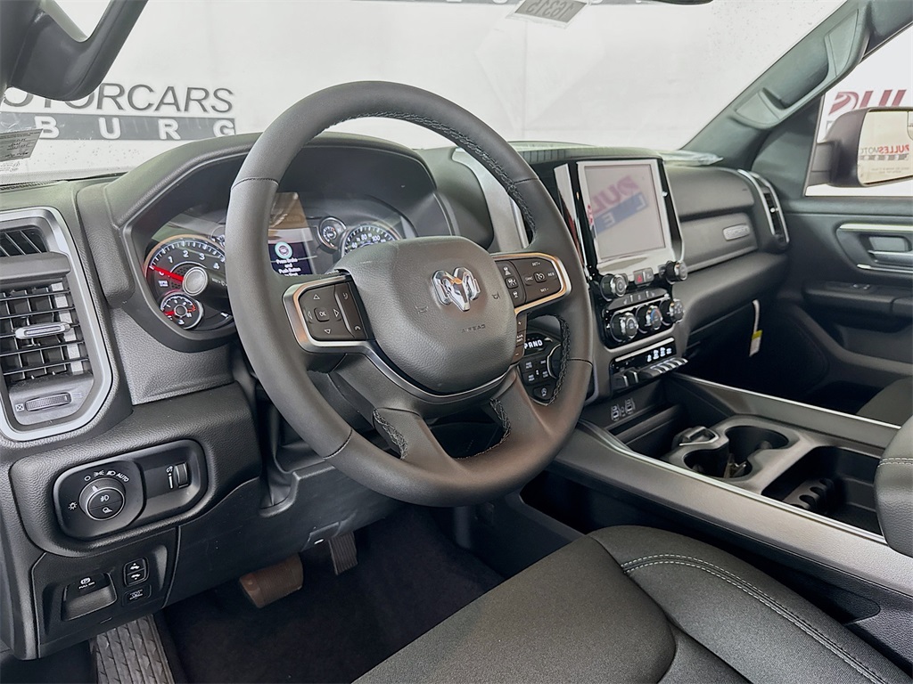 Vehicle image 9 of 30