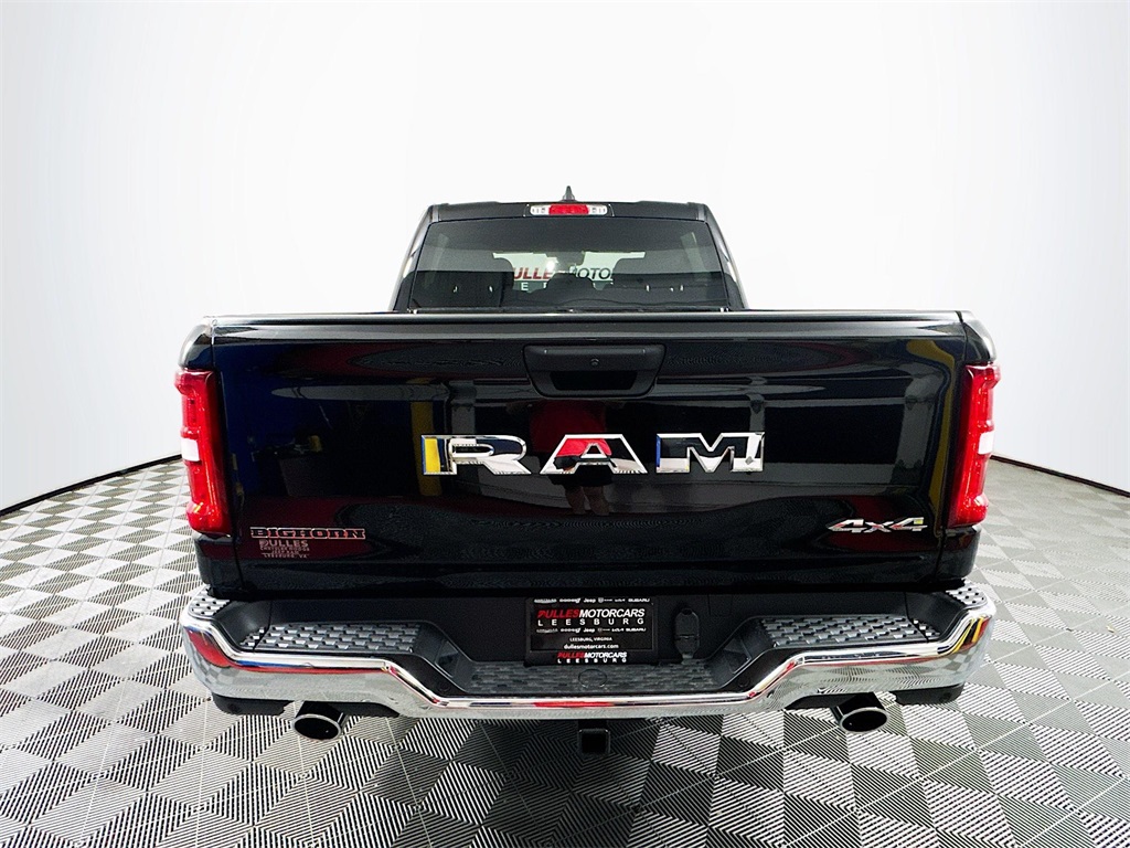 Vehicle image 7 of 36