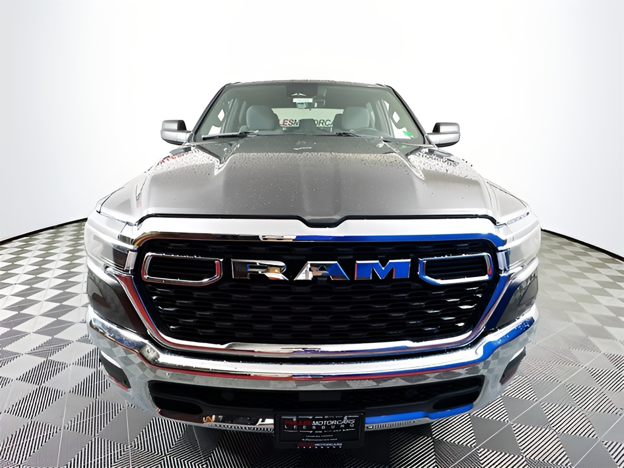 Vehicle image 30 of 36
