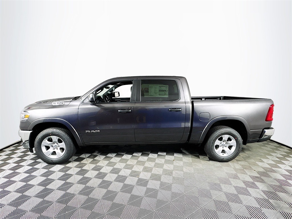 Vehicle image 8 of 36