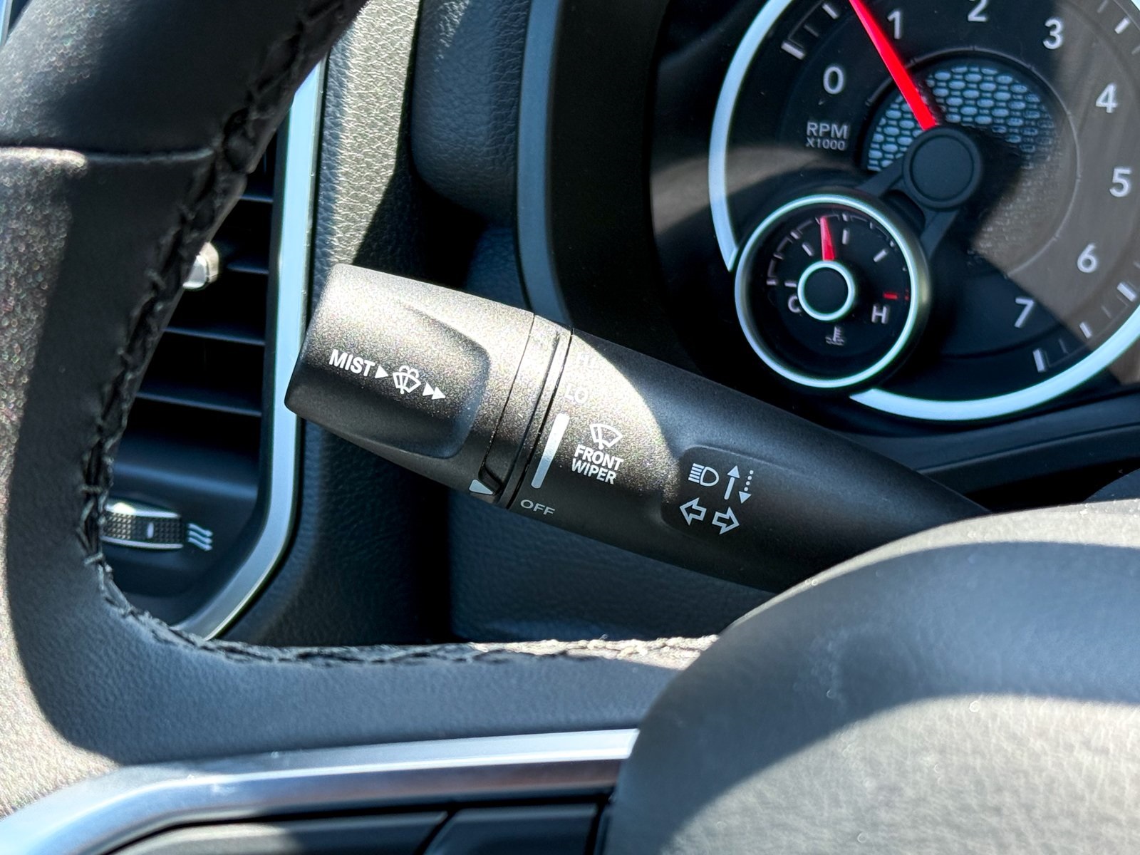 Vehicle image 40 of 41