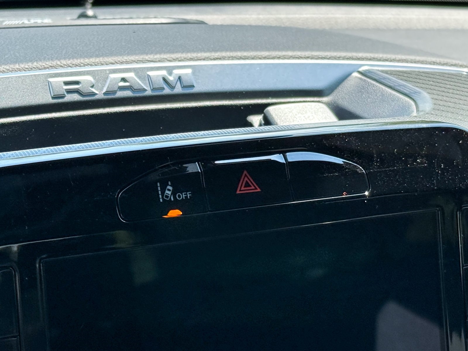 Vehicle image 39 of 41