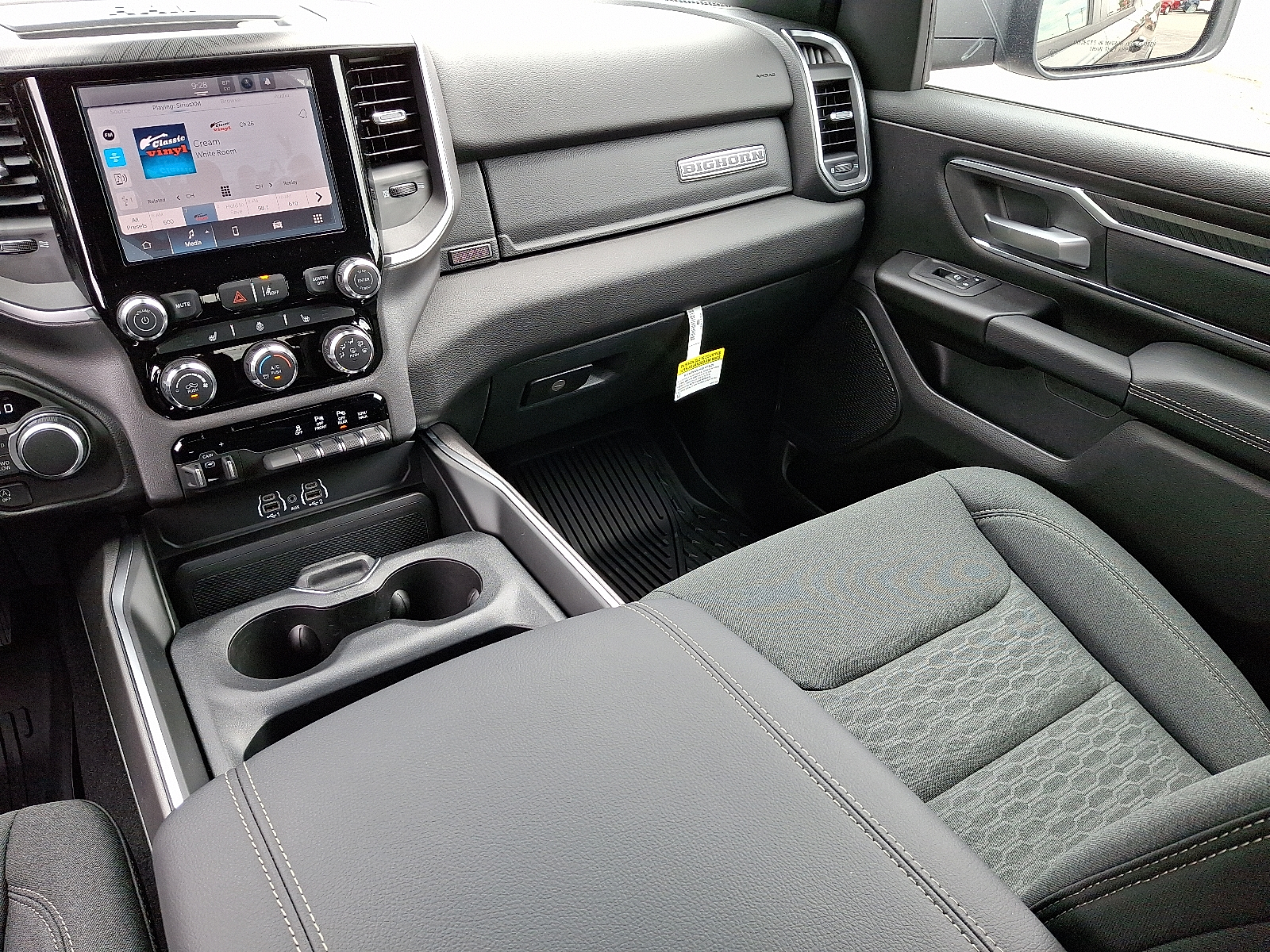 Vehicle image 11 of 20