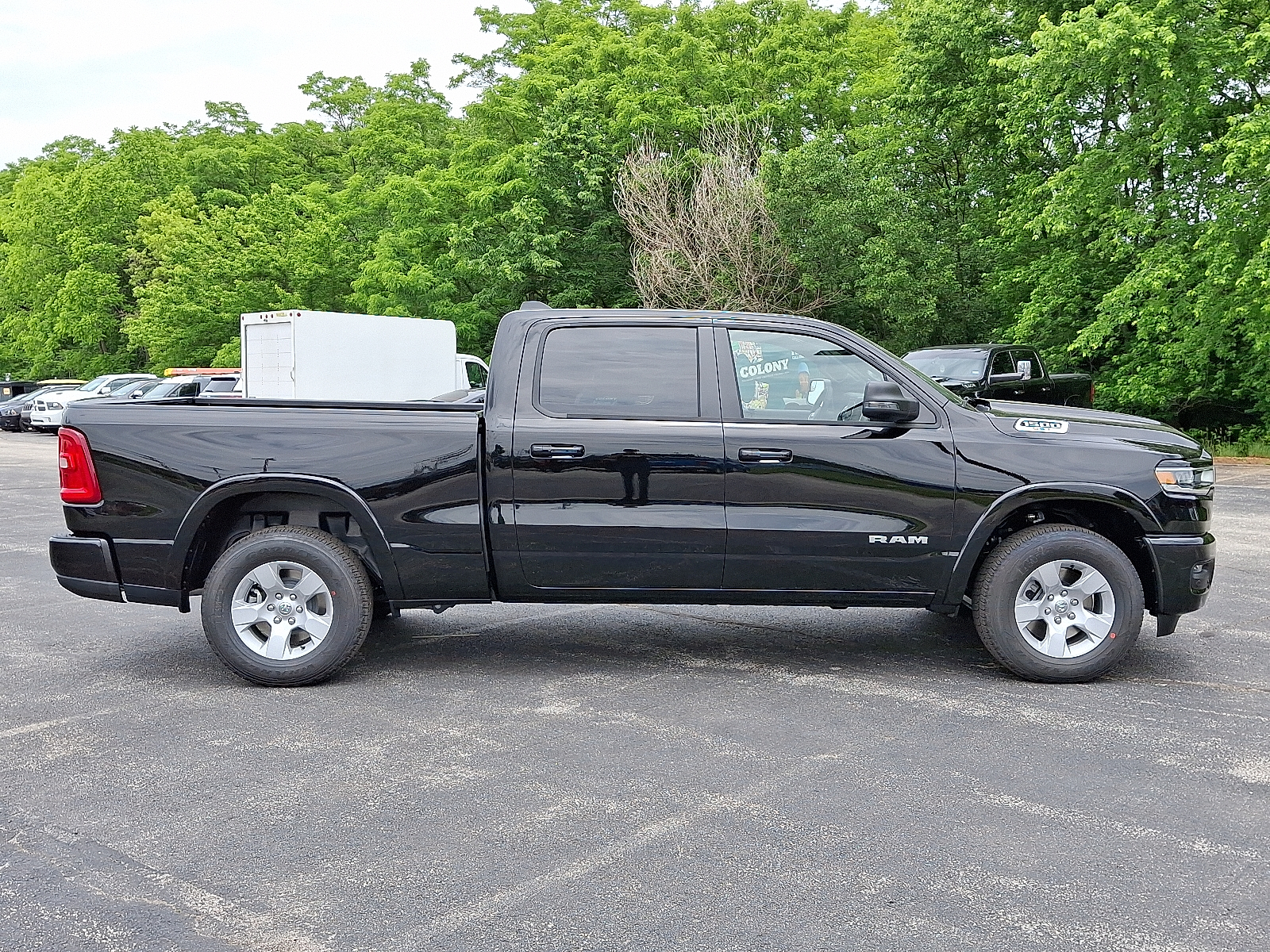 Vehicle image 4 of 20