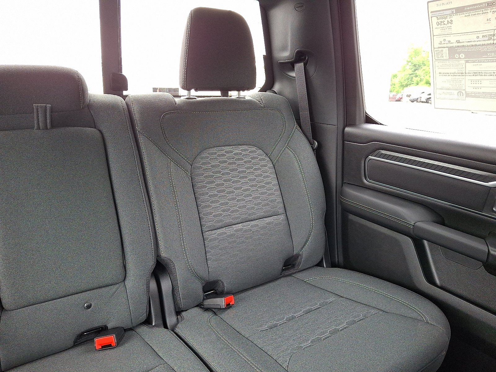 Vehicle image 14 of 20