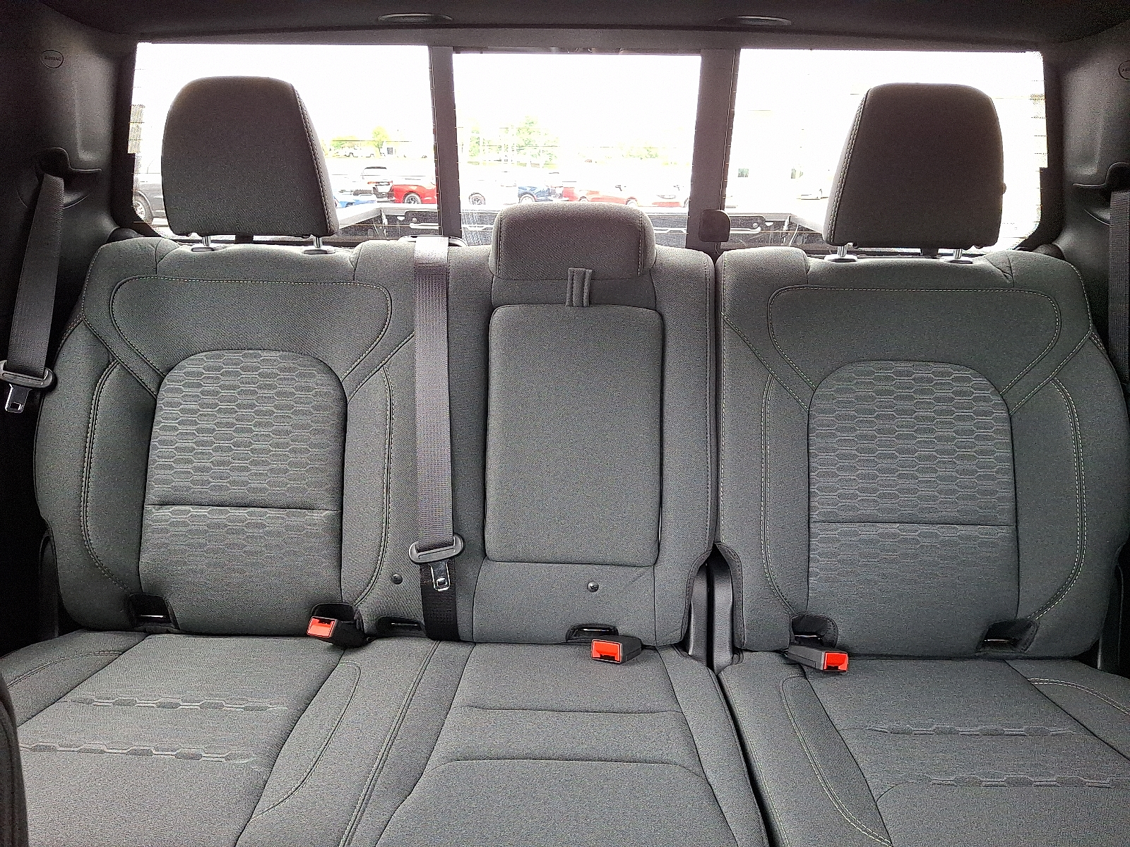 Vehicle image 13 of 20
