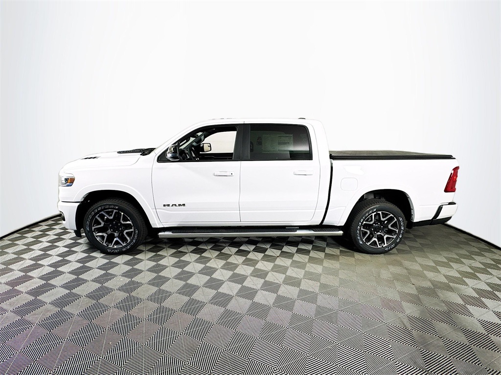 Vehicle image 8 of 33