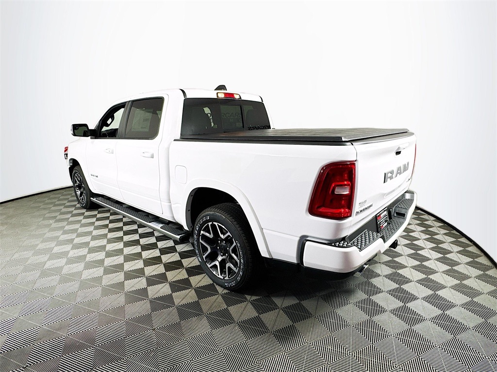 Vehicle image 7 of 33