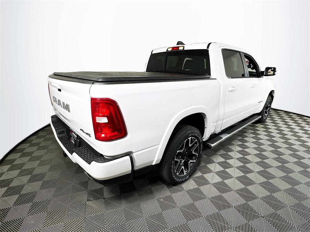 Vehicle image 5 of 33