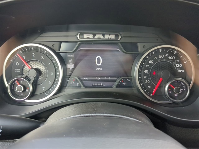 Vehicle image 29 of 31