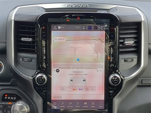 Vehicle image 18 of 31