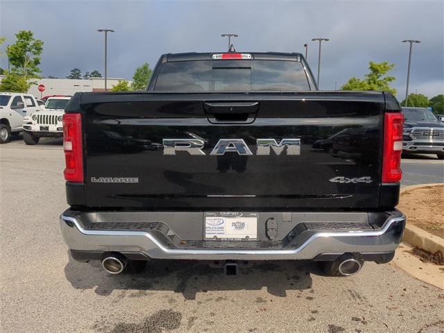 Vehicle image 8 of 31