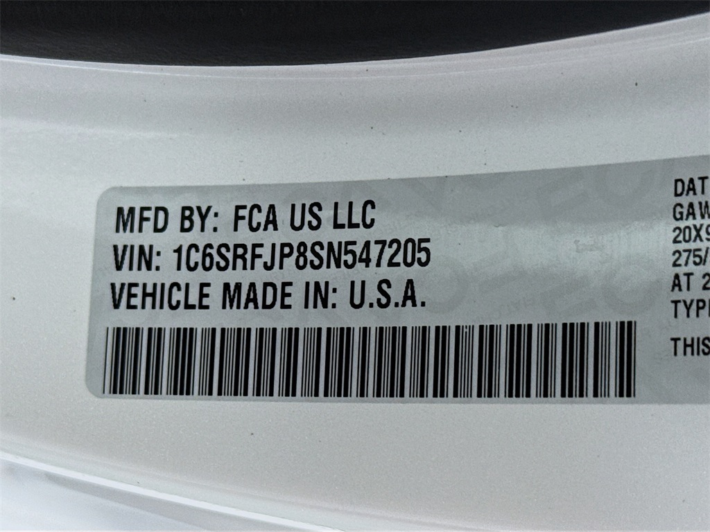 Vehicle image 25 of 31
