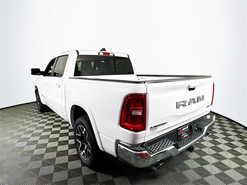 Vehicle image 7 of 31