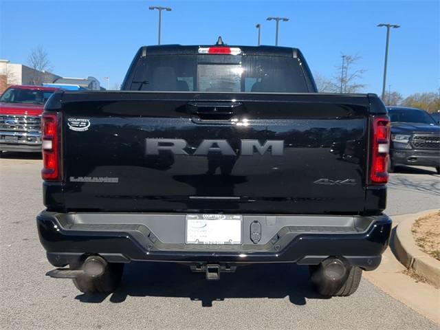 Vehicle image 7 of 32