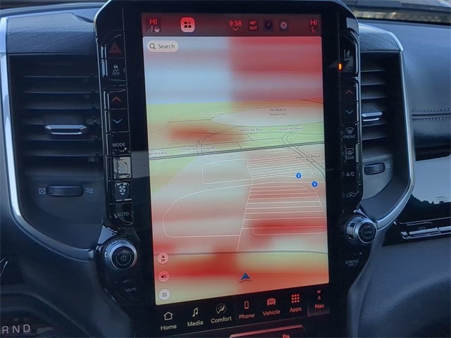 Vehicle image 23 of 32