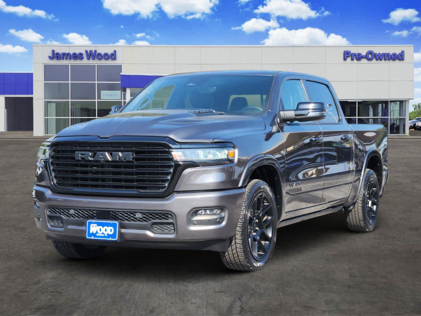 2025 Ram 1500 Laramie Image 2 of 35