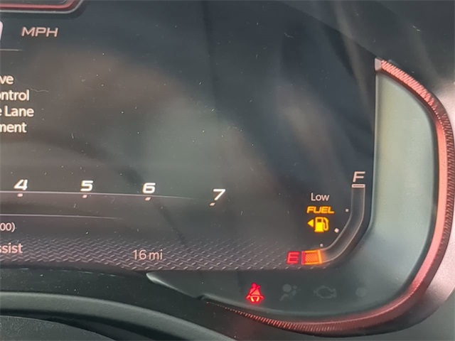 Vehicle image 29 of 31