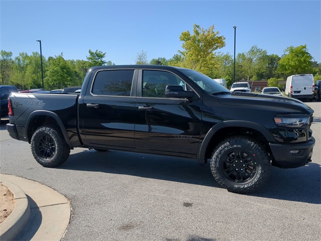 Vehicle image 4 of 31