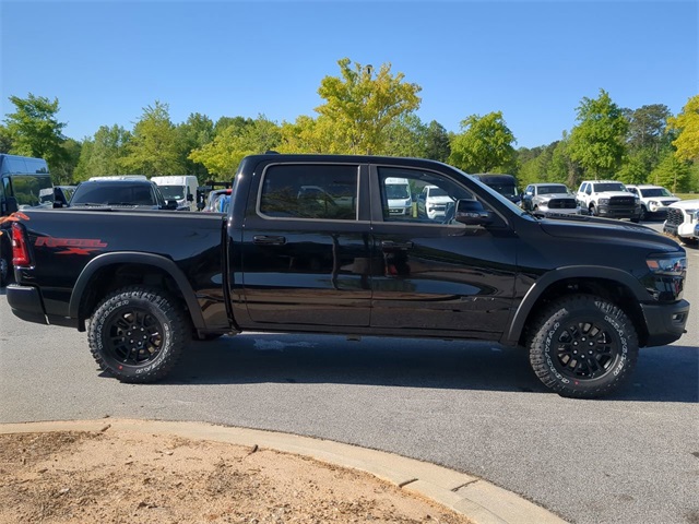 Vehicle image 5 of 33